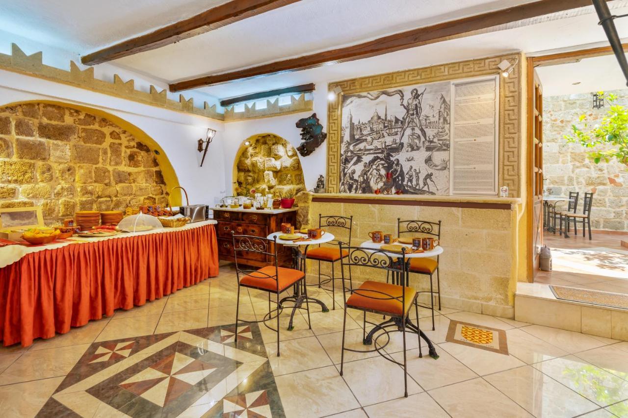 Hotel Cava D'Oro Rhodes City Esterno foto