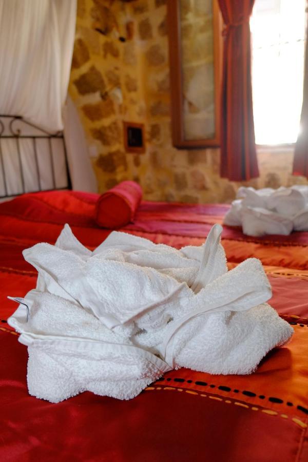 Hotel Cava D'Oro Rhodes City Esterno foto